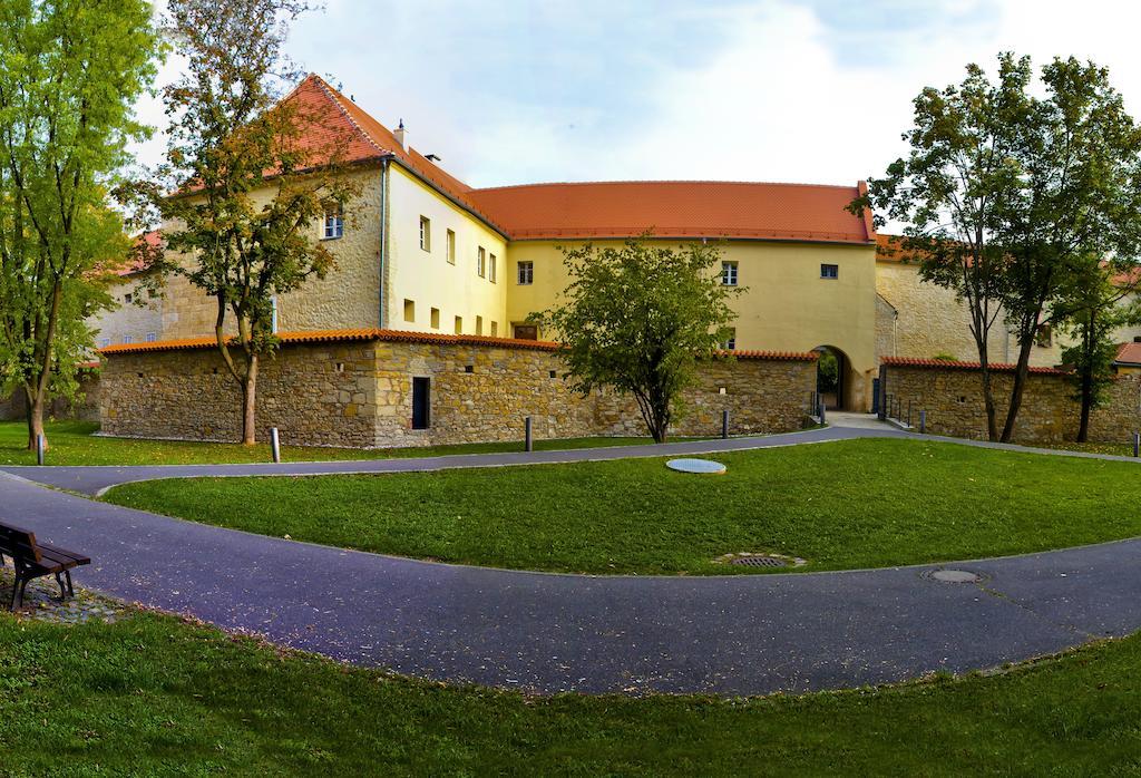 Knast-Hotel Fronfeste Amberg Bagian luar foto
