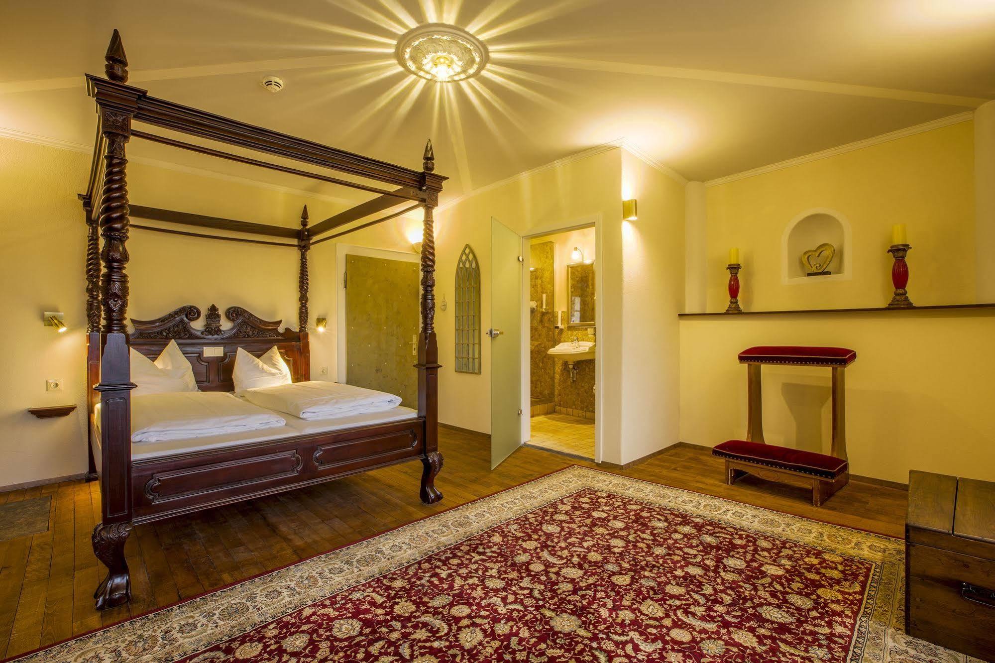 Knast-Hotel Fronfeste Amberg Bagian luar foto