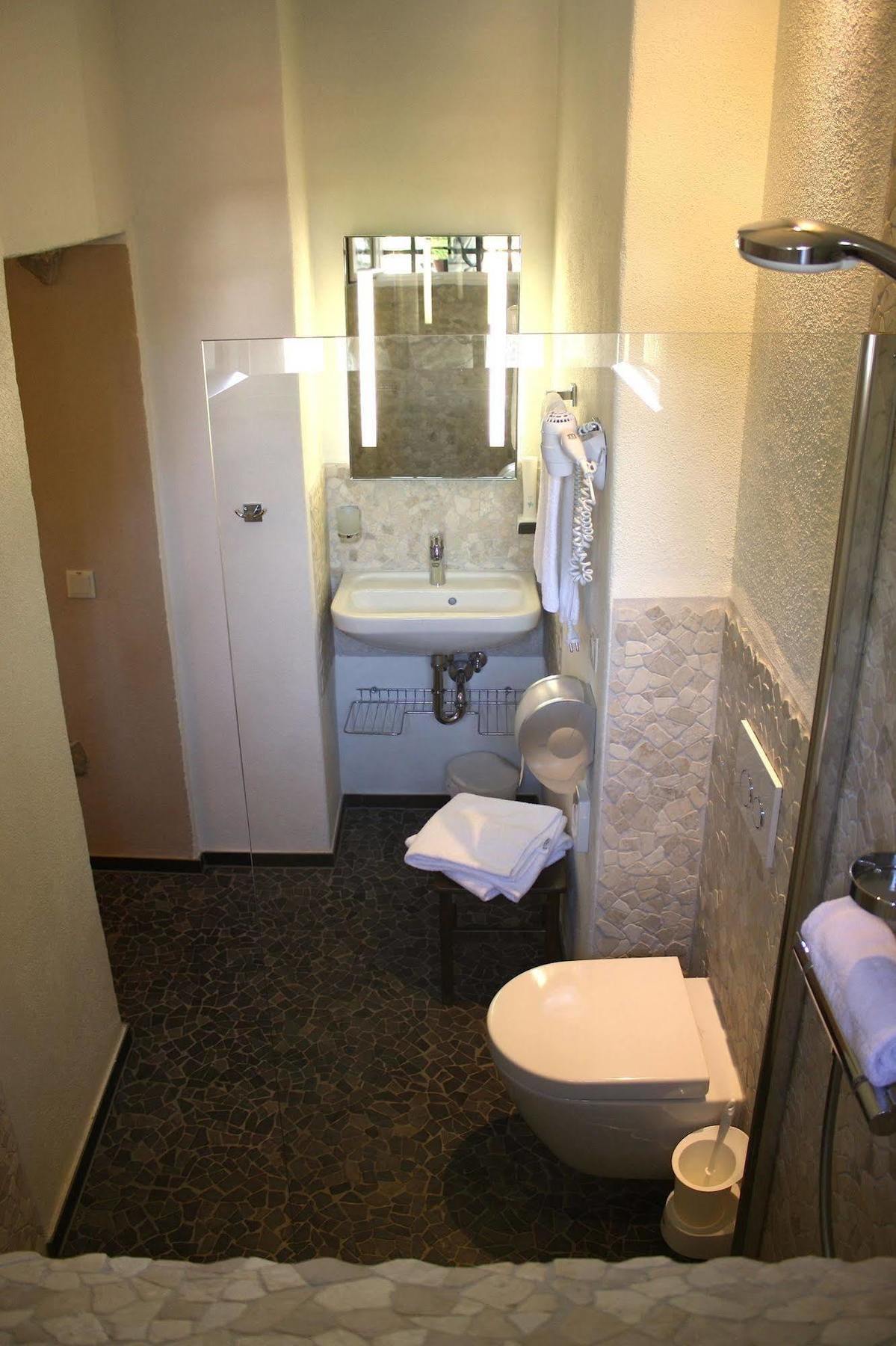 Knast-Hotel Fronfeste Amberg Bagian luar foto